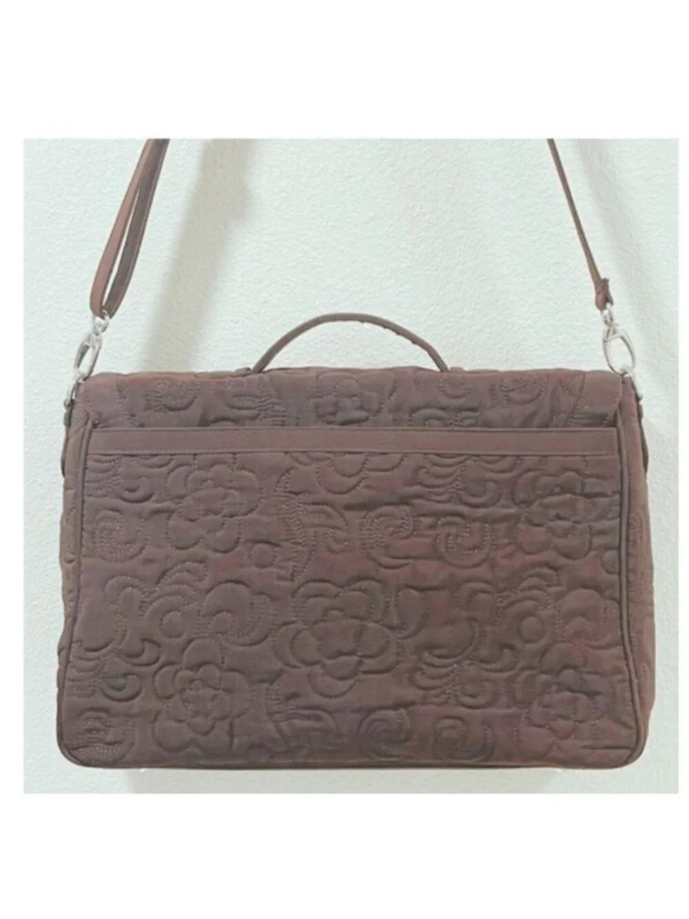 VERA BRADLEY Quilted Microfiber Attache Briefcase/Laptop Messenger Bag Brown